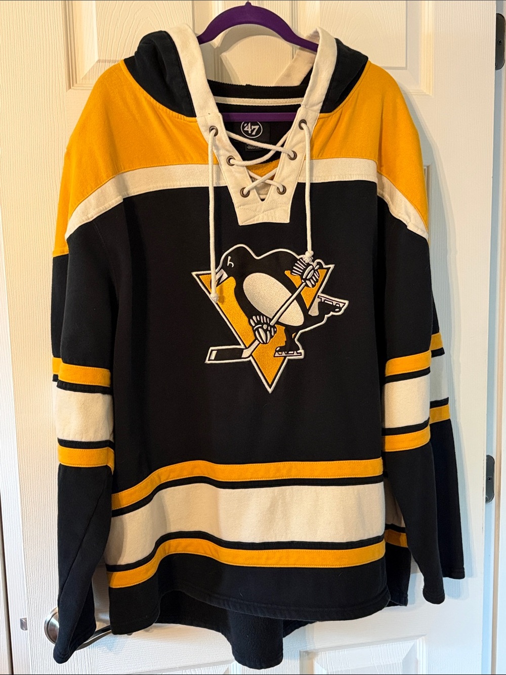 47 Brand Pittsburgh Penguins Navy, Gold & White Lace-Up Hoodie
